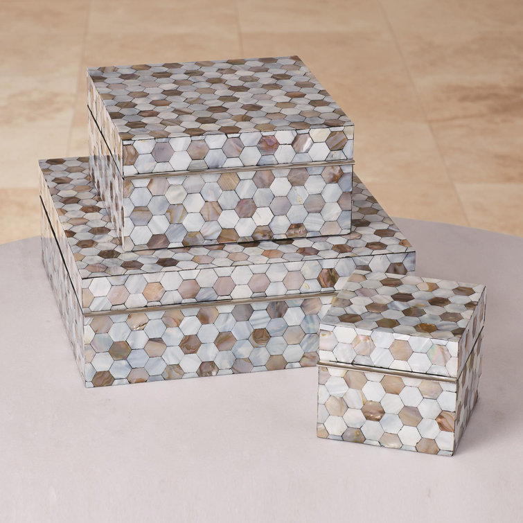 Elegant Lacquered Mother of Pearl Lidded Box