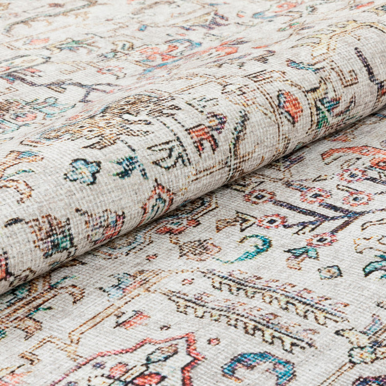 Pomona Ivory Medallion 5'x7' Chenille Flat-Weave Washable Rug