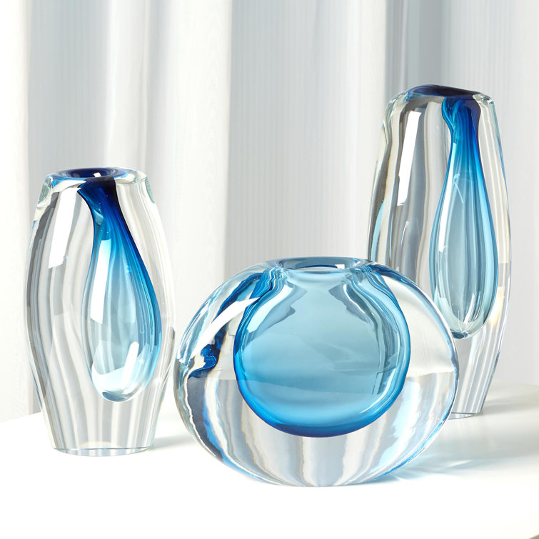 Light Blue Artisan Crafted Glass Decorative Table Vase