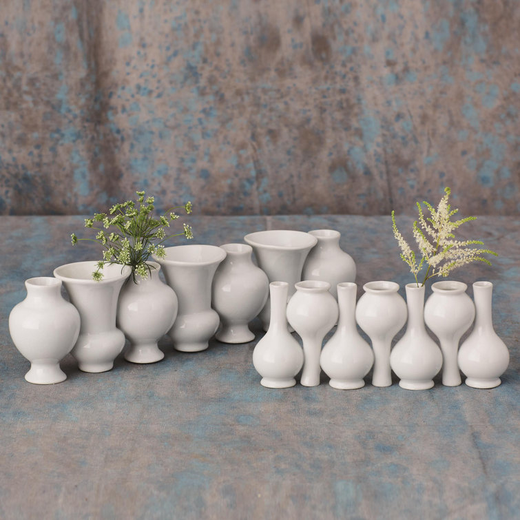 Elegant Porcelain Circle Bud Vase Centerpiece, White Crackle