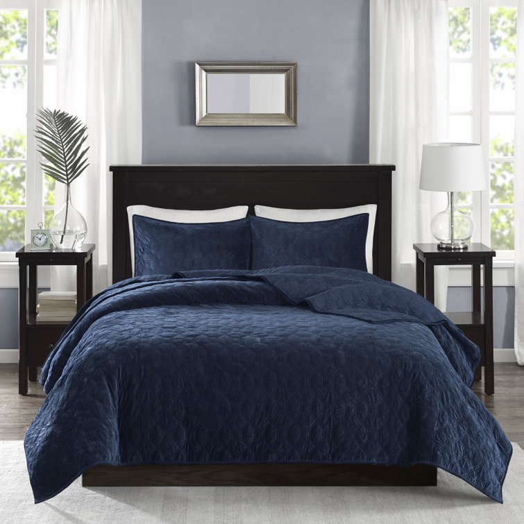 Navy Velvet King Reversible Quilt Set