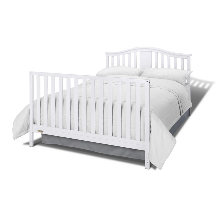 White 4-in-1 Convertible Crib with Changer and Drawer