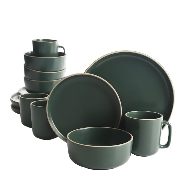 Green Ceramic 16-Piece Dinnerware Set with Matte Finish