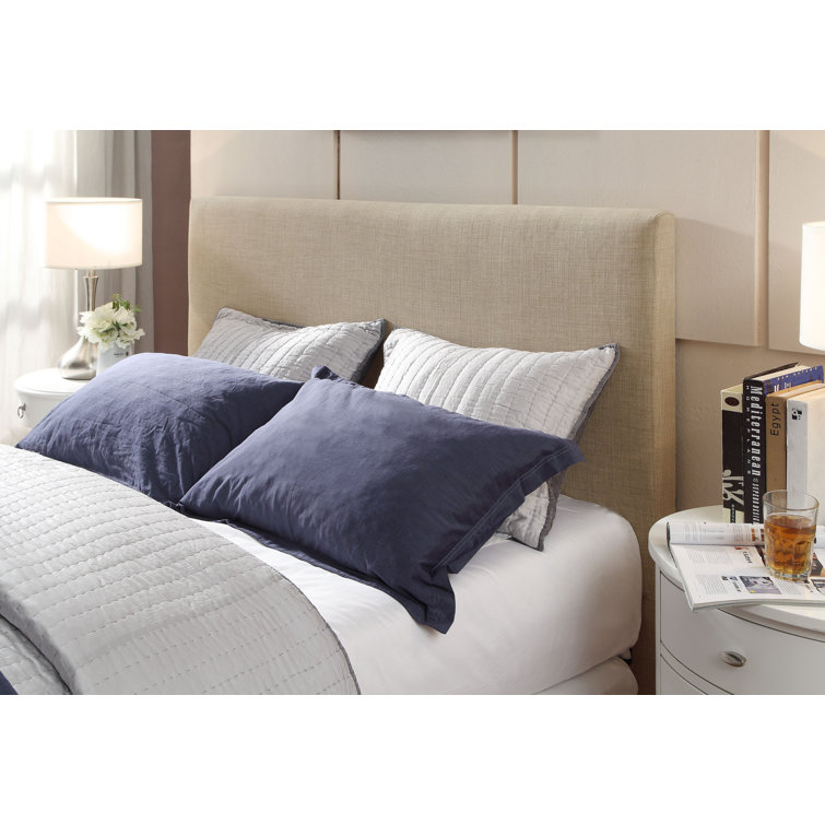 Beige Queen Linen Upholstered Platform Bed with Tufted Headboard