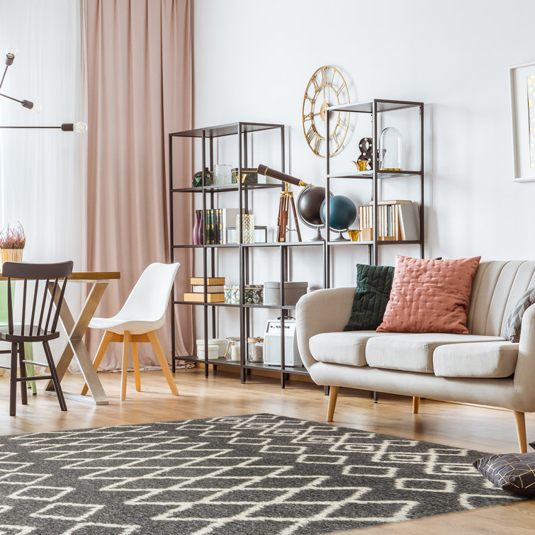 Thayer Jamila Gray 6'6" x 9'6" Modern Shag Area Rug