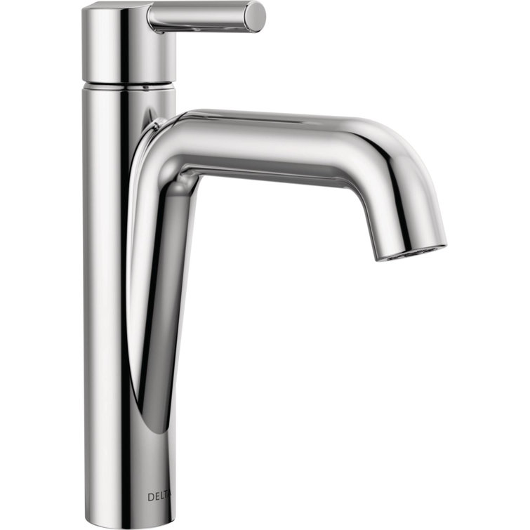Nicoli Chrome Single Handle Bathroom Faucet with Drain Assembly
