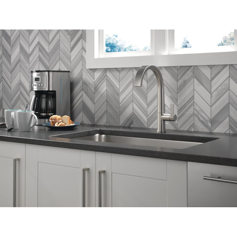 Keele Stainless Steel Pull-Down Kitchen Faucet with Spray