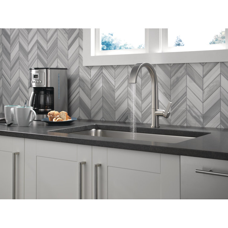 Keele Stainless Steel Pull-Down Kitchen Faucet with Spray