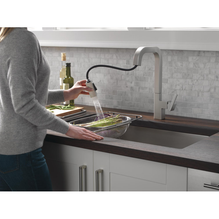 SpotShield Stainless Steel Pull-Down Kitchen Faucet with Spray