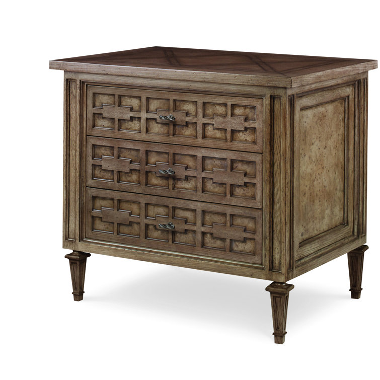 Timber Gray Solid Wood 3-Drawer Bachelor's Chest