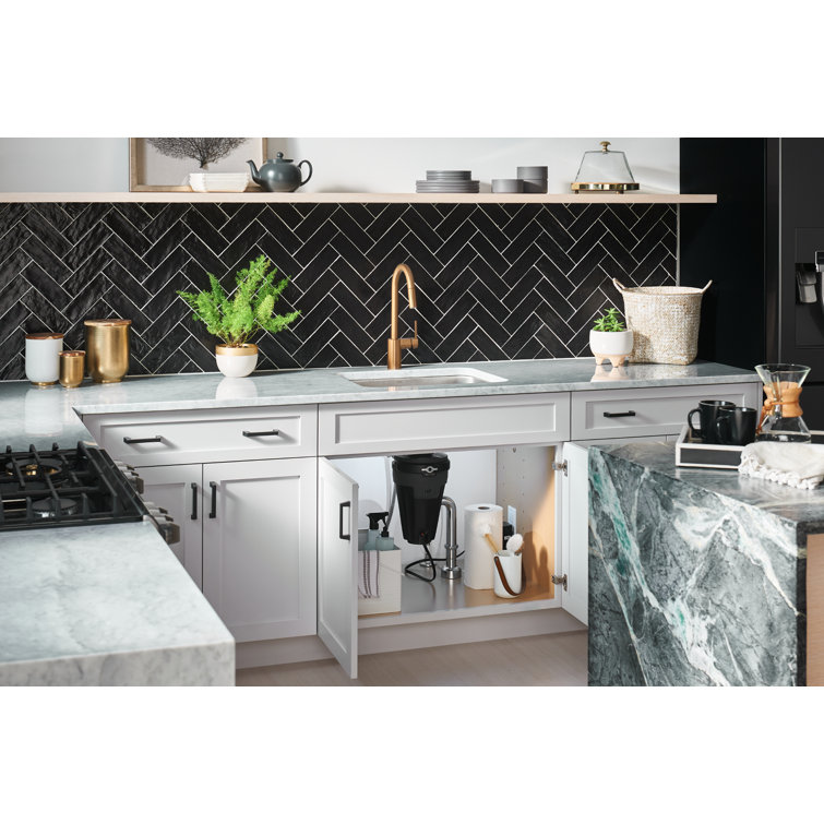 Brushed Gold Stainless Steel Modern Kitchen Faucet with Pull-out Spray