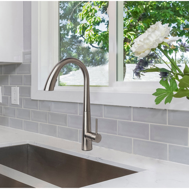 Stainless Steel Single Handle Pull-Down Kitchen Faucet