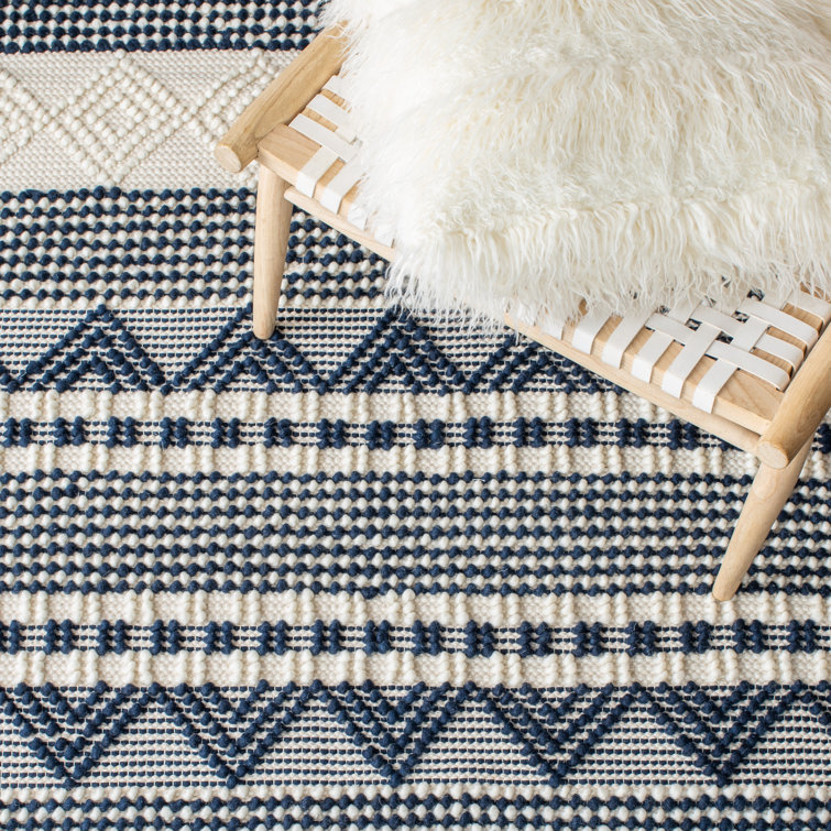 Hand-Tufted Navy and Ivory Wool 10' x 14' Area Rug