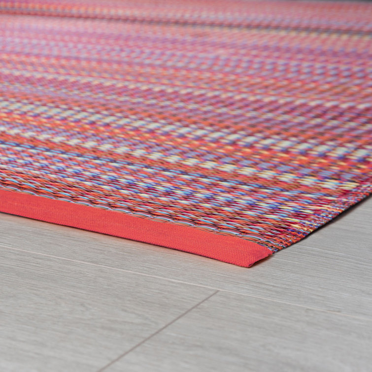 Sunset Stripe Red and Gray Synthetic 5' x 7' Area Rug