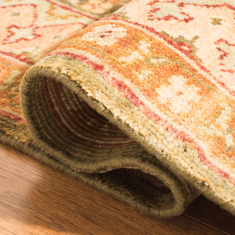 Summer Melon Hand-Knotted Wool Floral 4' x 6' Rug