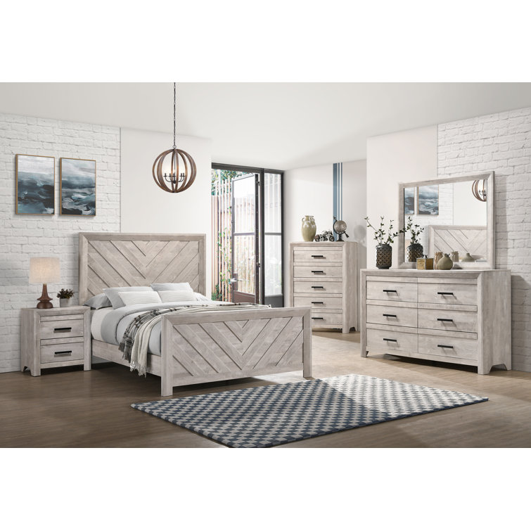 Ash White 5-Drawer Chest with Black Pulls