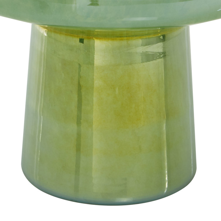 Sleek Spring Green 13.25'' Glass Bouquet Table Vase