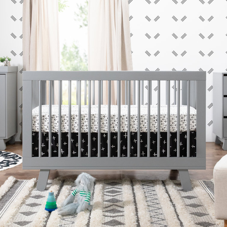 Hudson Modern Grey New Zealand Pine 3-in-1 Convertible Crib