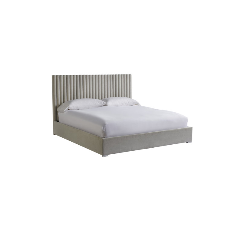 Transitional Gray Queen Upholstered Bed with Tufted Headboard