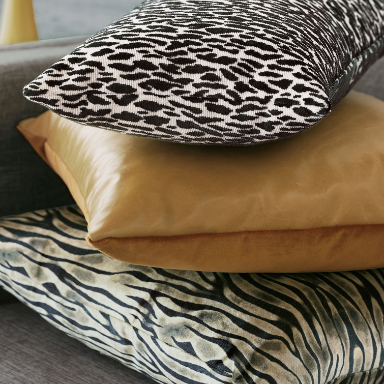 Earl Onyx Black and White Rayon Rectangular Lumbar Pillow