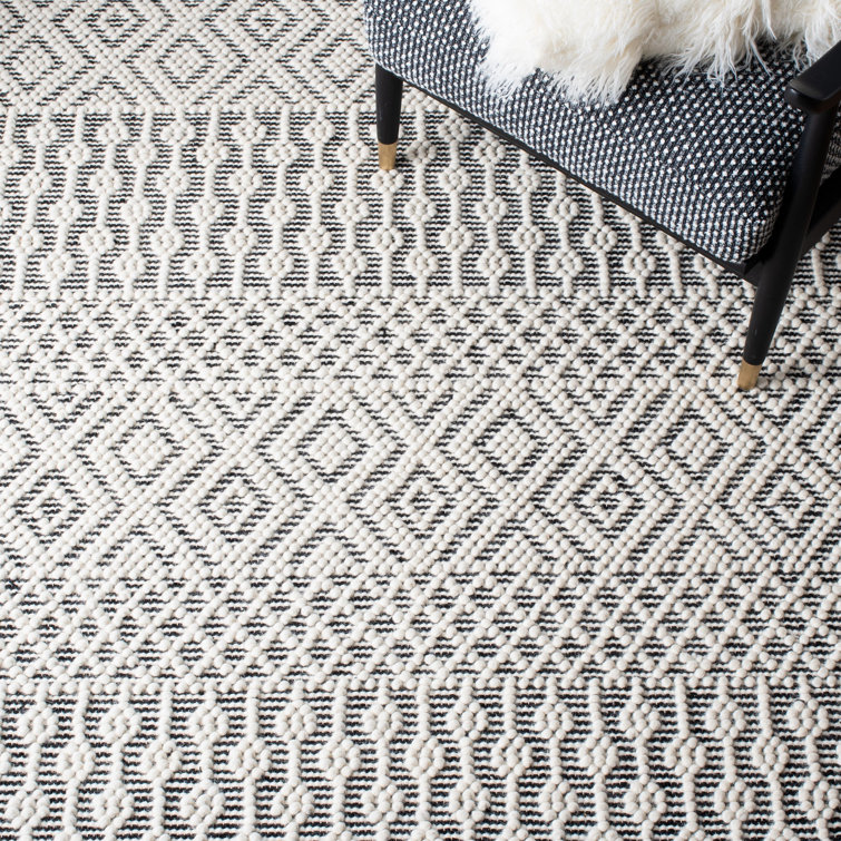 Ivory and Black Flat Woven Wool Runner Rug 2'3" x 8'