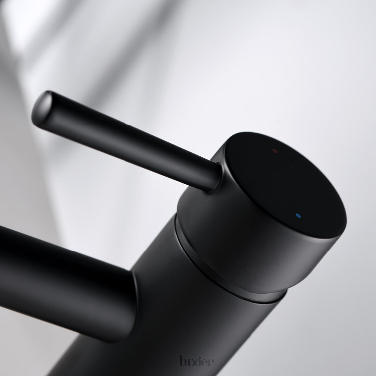 Matte Black Single-Handle Bathroom Faucet with Drain Assembly