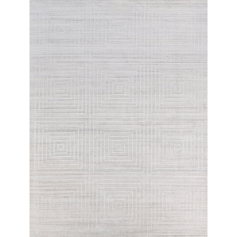 Ivory Geometric Handmade Wool and Viscose Rug, 8' x 10'
