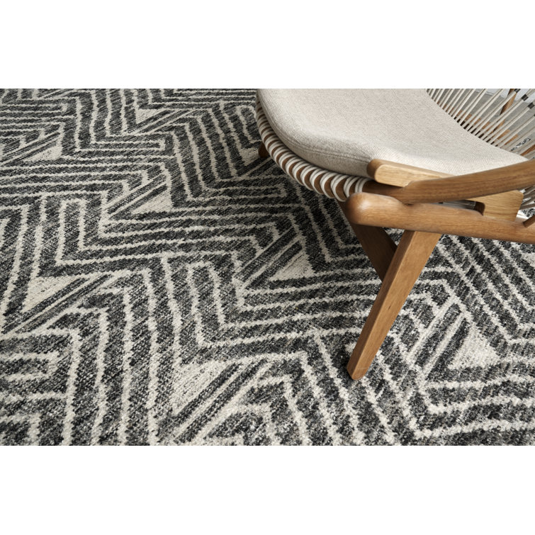 Ivory and Gray Hand-Knotted Chevron Wool Rug, 9' x 12'