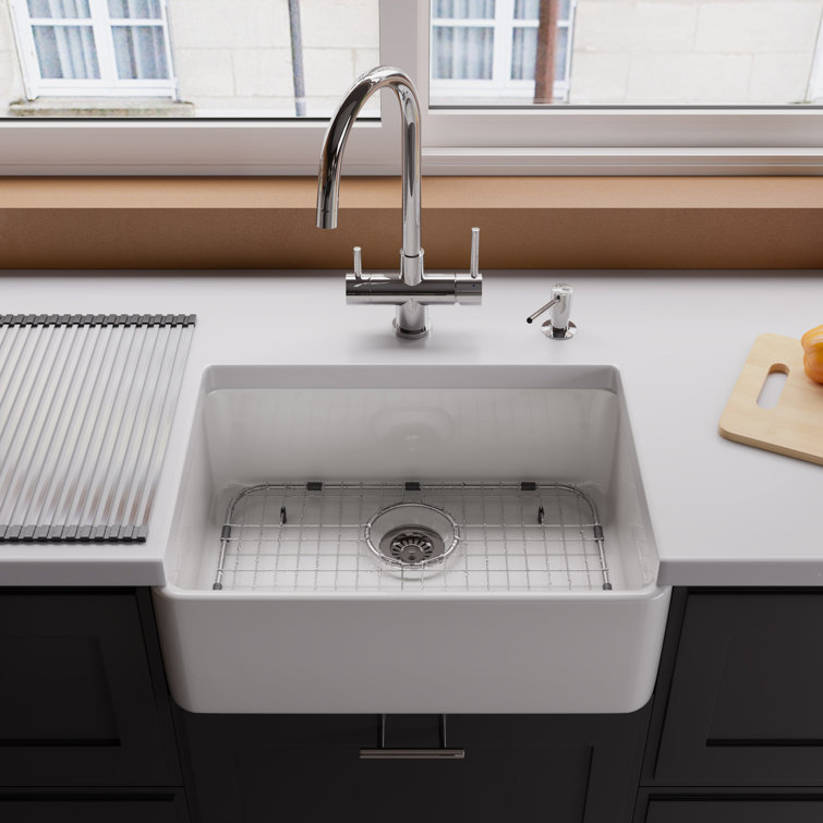 White Fireclay Farmhouse Apron Single Bowl Kitchen Sink