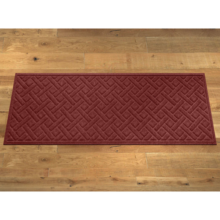 Bordeaux 60" Waterhog Lattice Outdoor Runner Mat