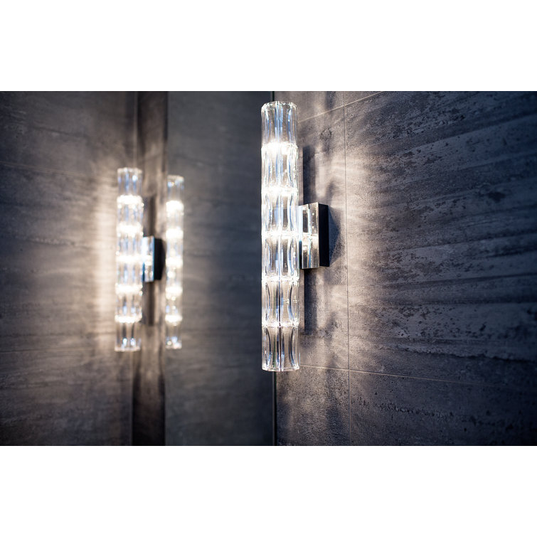 Verve Contemporary Steel Wall Sconce 17.95" Direct Wired