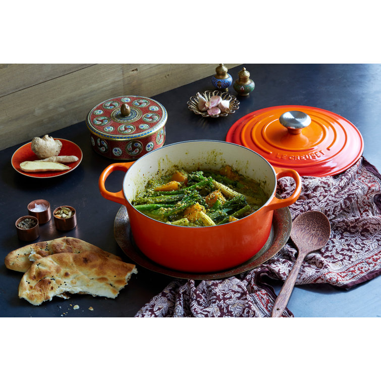 Caribbean Blue Enameled Cast Iron Round Dutch Oven with Lid