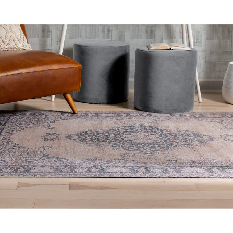 Beige Medallion Cotton-Synthetic 5' x 7' Easy-Care Area Rug