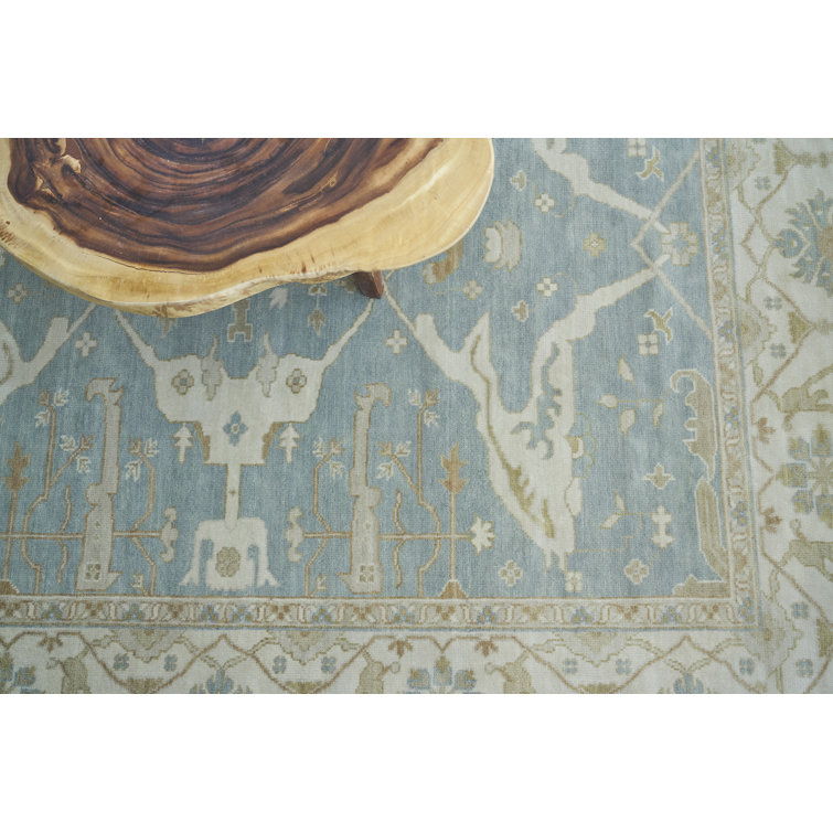 Ivory Oriental Elegance 6' x 9' Hand-Knotted Wool Area Rug