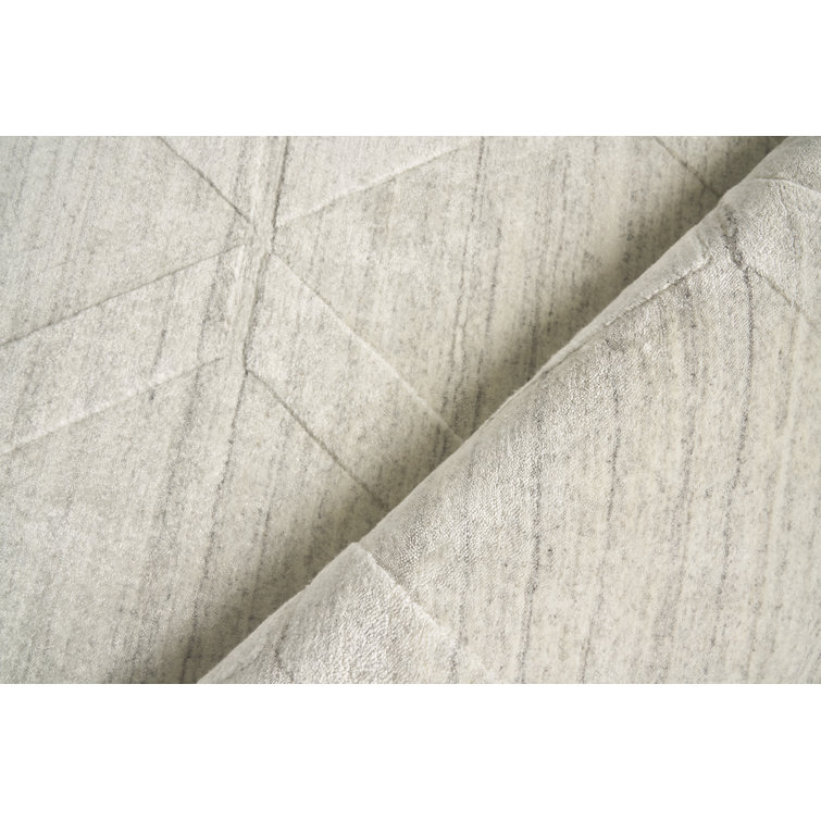 Ivory Geometric Wool Viscose 8' x 10' Hand Woven Rug