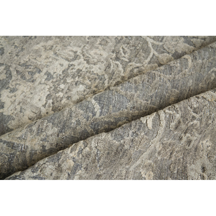 Gray Hand-Knotted Wool and Silk 6' x 9' Rug