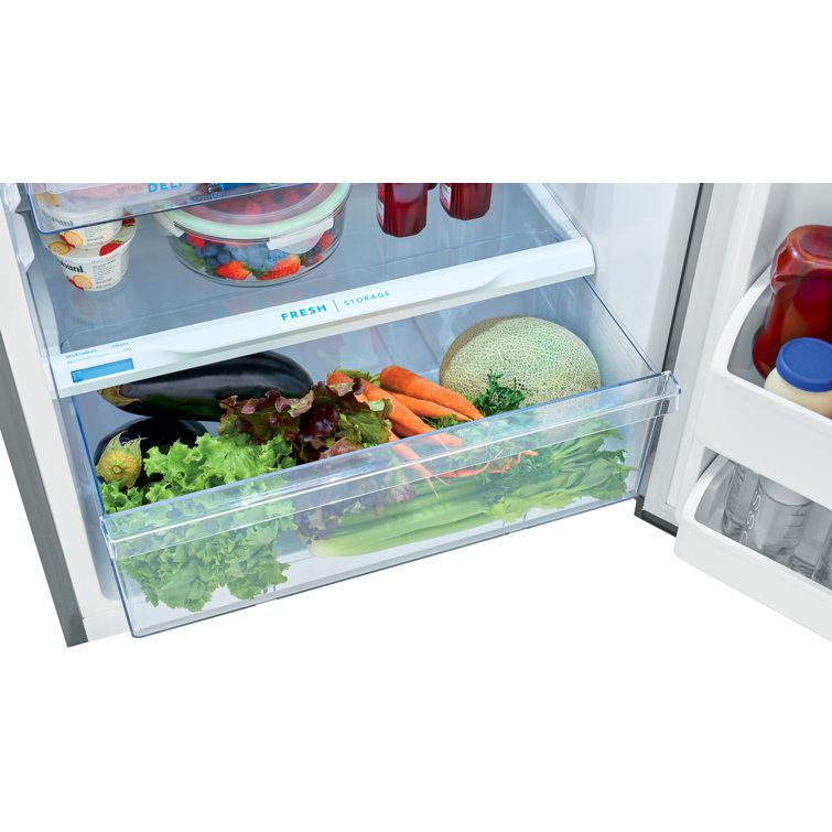 White Energy Star Top Freezer Refrigerator with Ice Maker