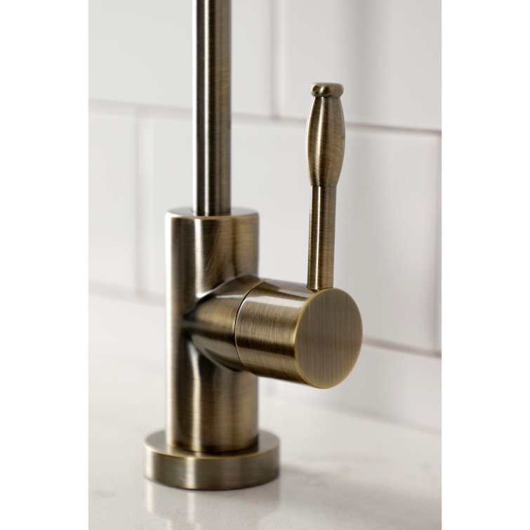 Antique Brass Single-Handle Water Filtration Faucet
