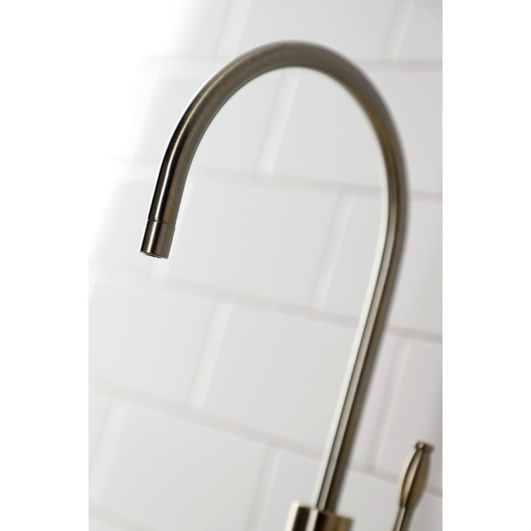 Antique Brass Single-Handle Water Filtration Faucet