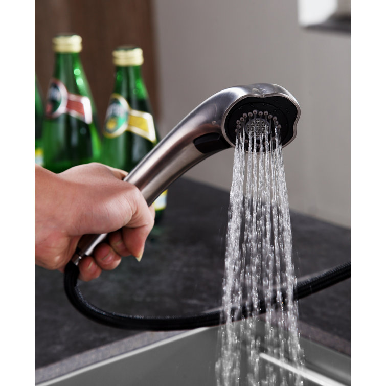 Brushed Nickel Single Handle Pull-Out Sprayer Kitchen Faucet
