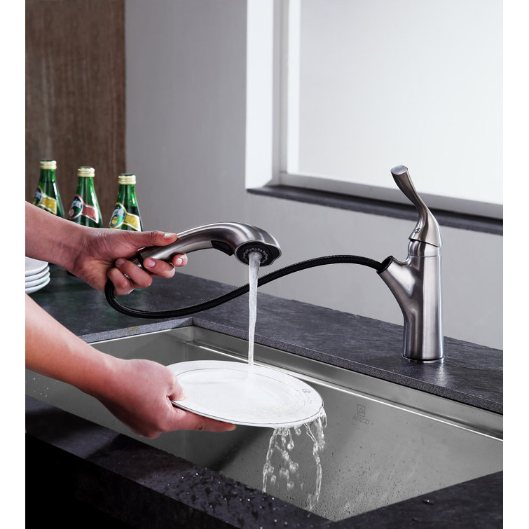 Brushed Nickel Single Handle Pull-Out Sprayer Kitchen Faucet
