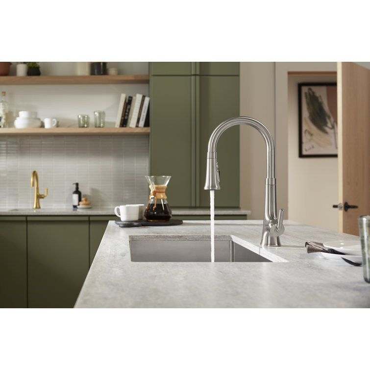 Vibrant Stainless Single Handle Pull Down Kitchen Faucet