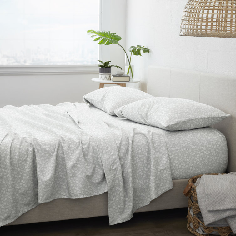 Gray Queen Microfiber Botanical Print Sheet Set