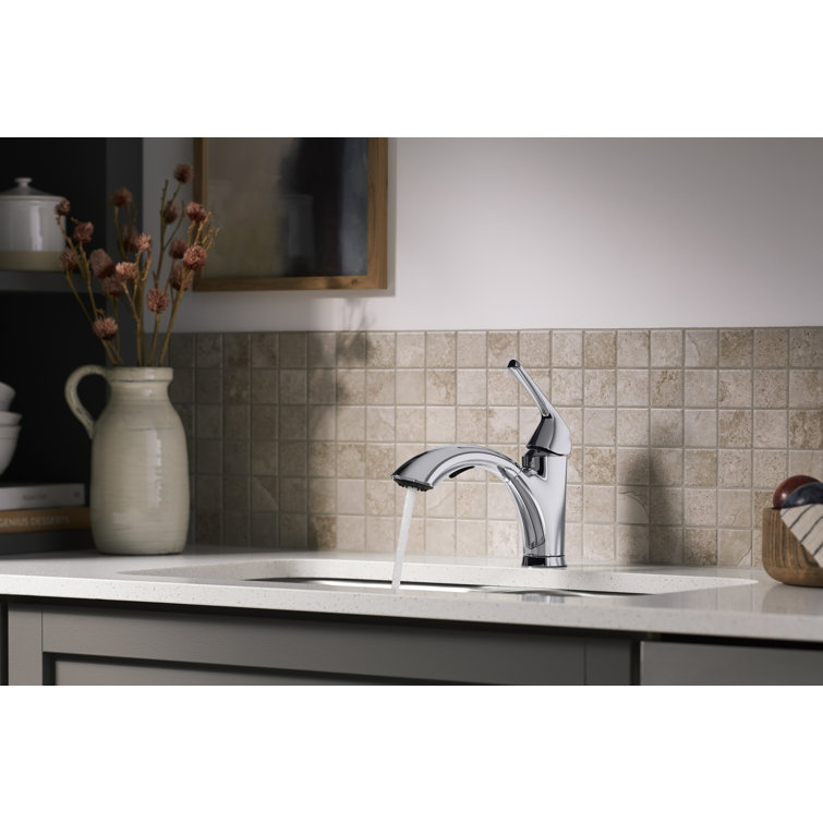 Polished Chrome Single-Handle Pull-Out Kitchen Faucet