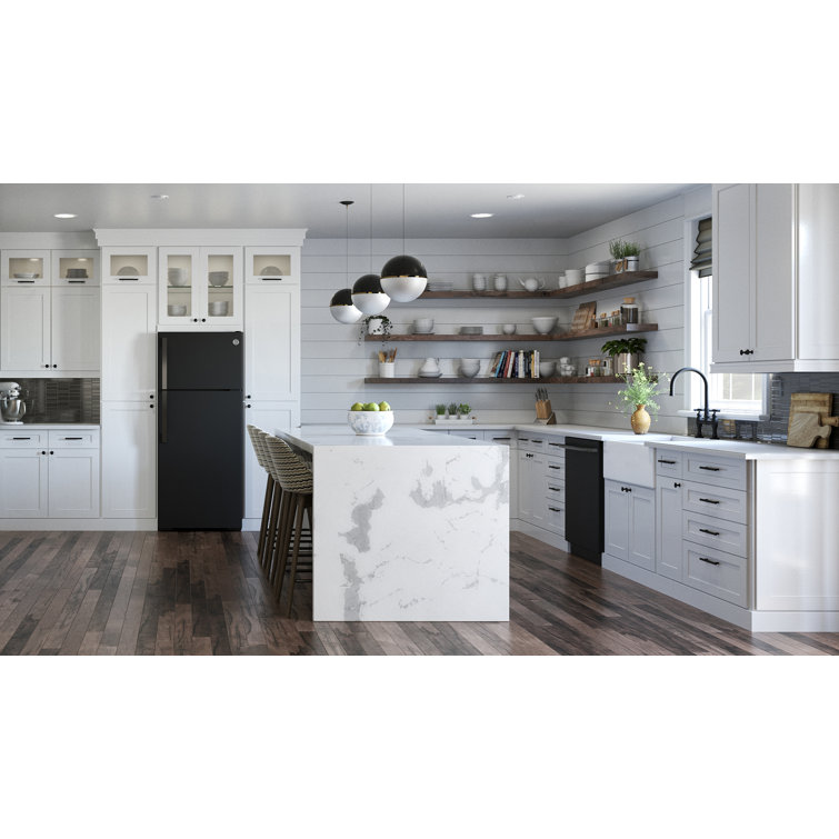 Black 28'' Smart Energy Star Top-Freezer Refrigerator