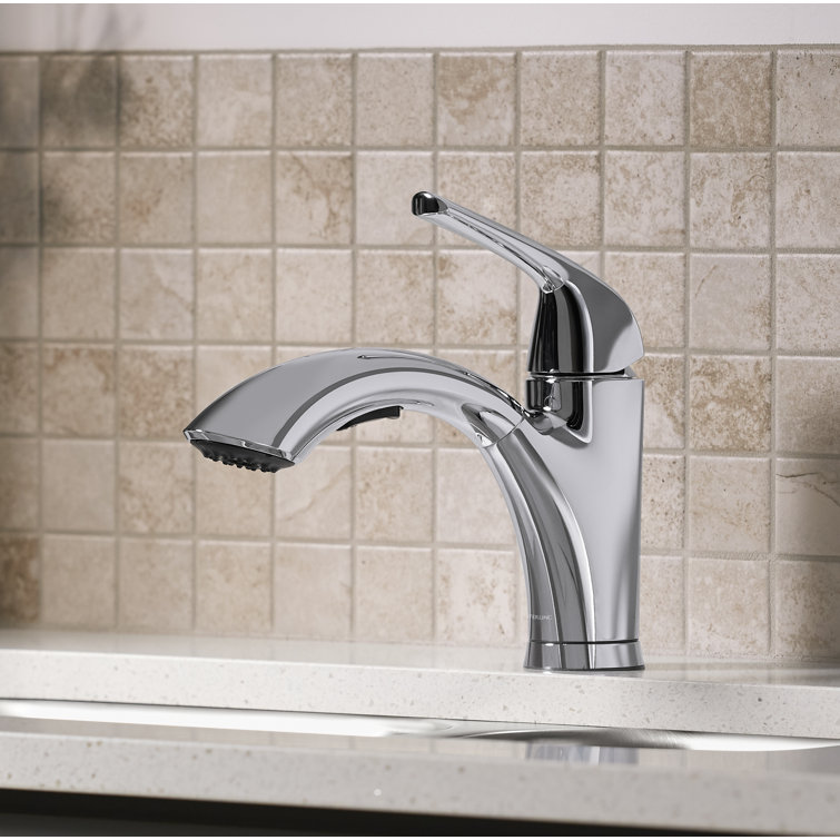 Polished Chrome Single-Handle Pull-Out Kitchen Faucet