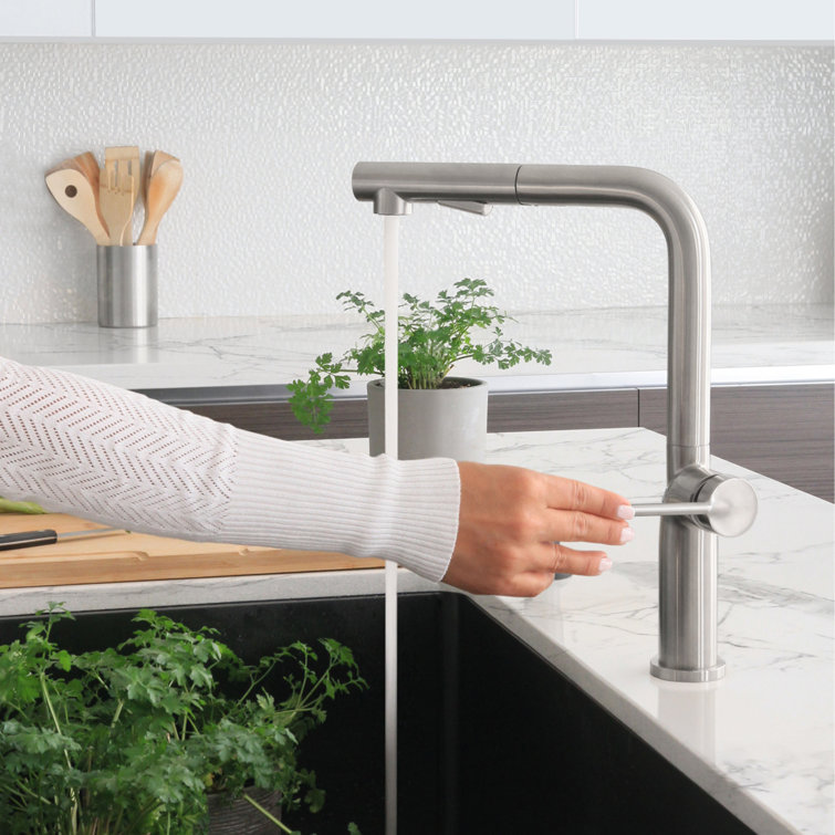 Stainless Steel Single Handle Pull Down Kitchen Faucet