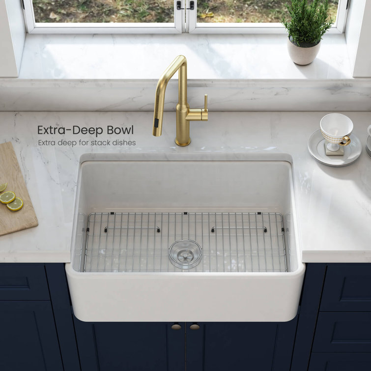 30" White Fireclay Farmhouse Kitchen Sink with Bottom Grid and Strainer