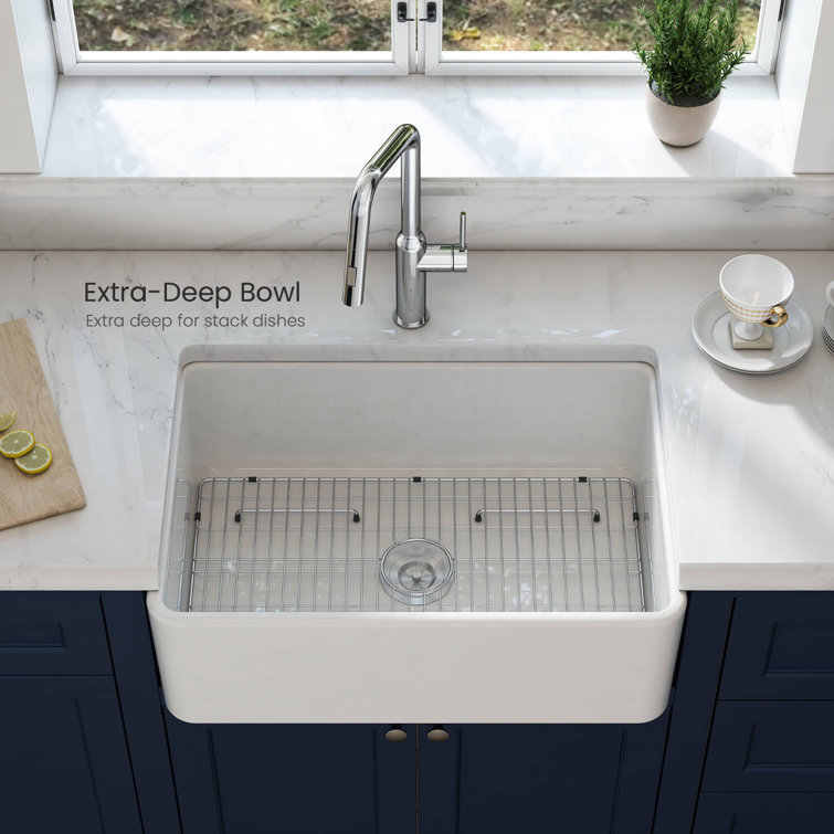 30" White Fireclay Farmhouse Kitchen Sink with Bottom Grid and Strainer
