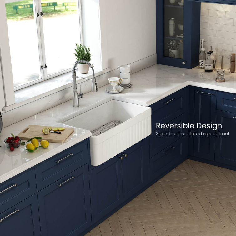 Elegant White Fireclay Farmhouse Kitchen Sink with Grid and Strainer